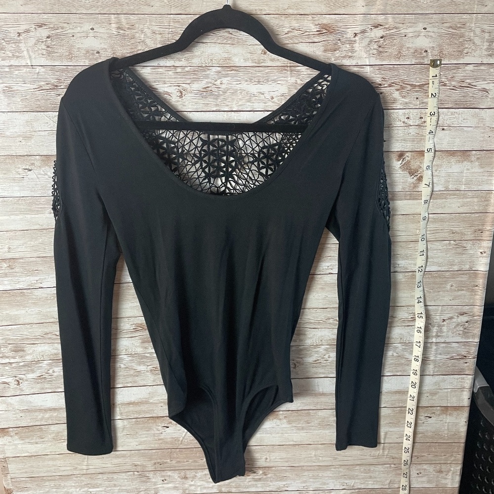 Black back lace body shirt
